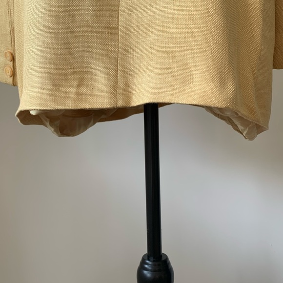 Vintage Essay Yellow Blazer with Shoulder Pads - Size 16 - Picture 5 of 9